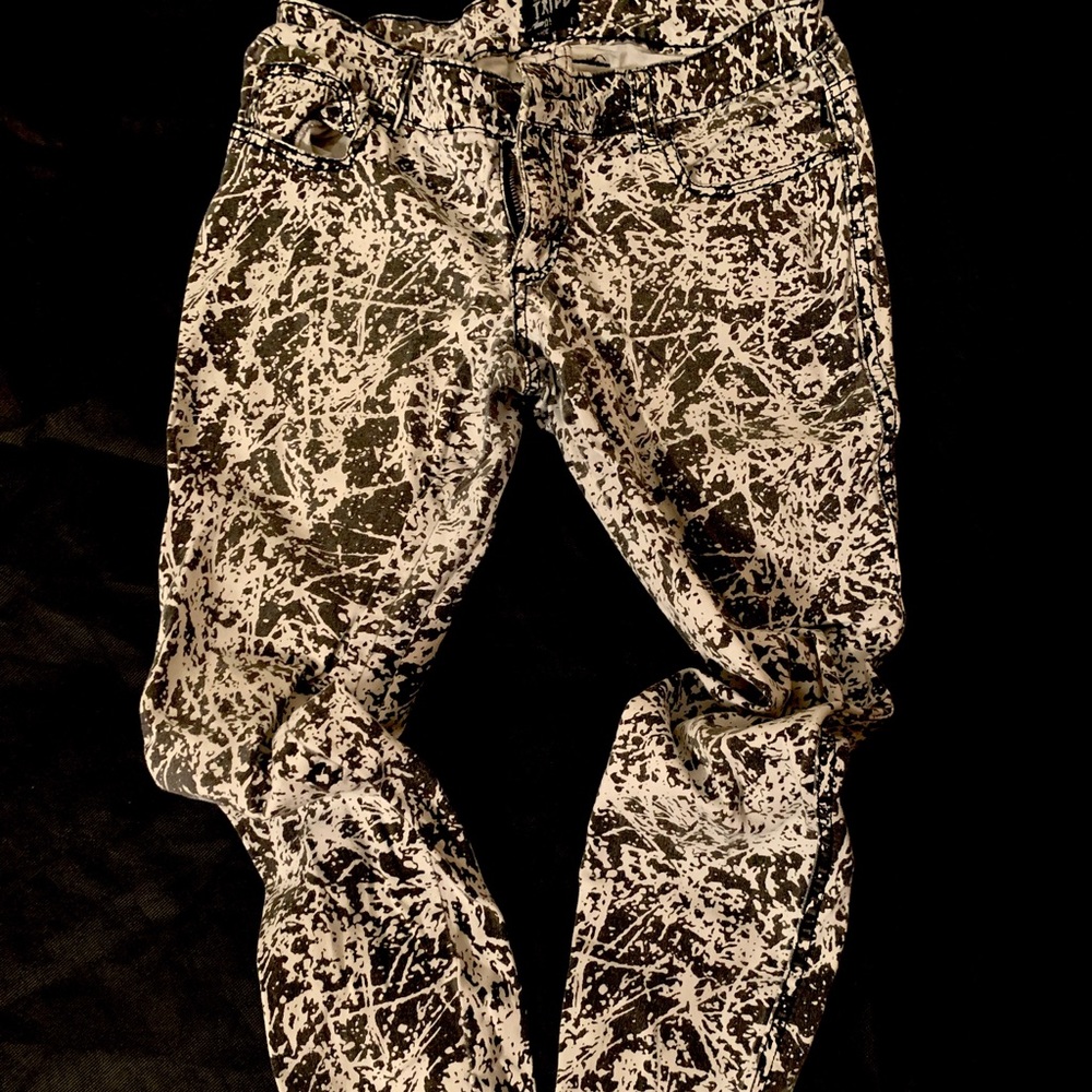 Tripp Jeans